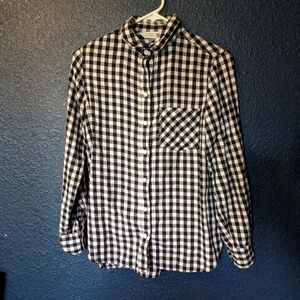 Old Navy Black/White Gingham Button Down size women's S/P